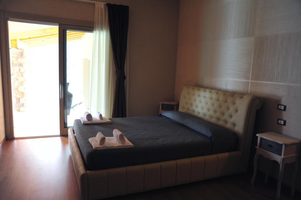 Agriturismo Le Fontane Sale Marasino Phòng bức ảnh